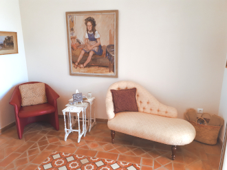 Lobby Vreni farb 330x248